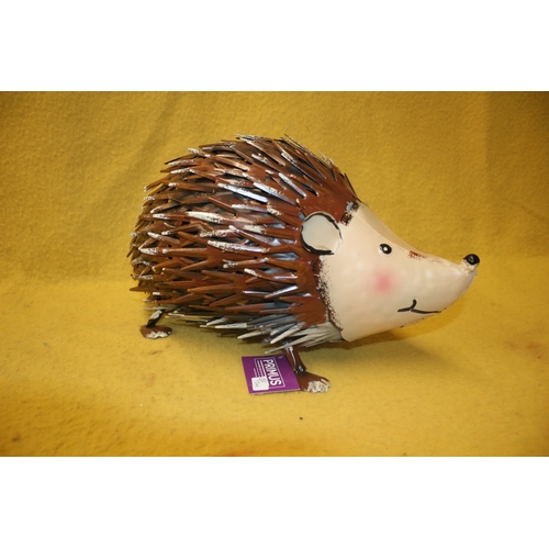 453 - Metal Large Hedgehog