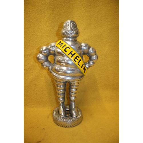 86 - Aluminium Michelin Man, 37cm