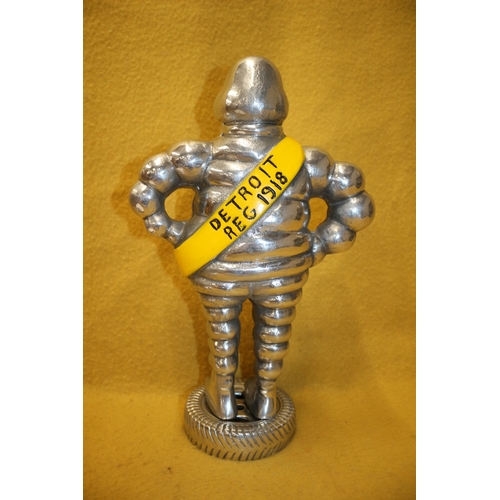 86 - Aluminium Michelin Man, 37cm