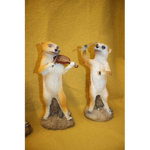 97 - Meercat Band and 2 Cats