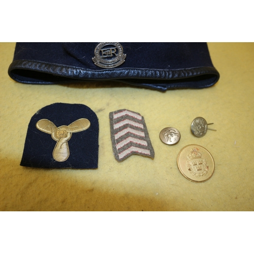 491 - Selection of Military Items including Cap with Badge