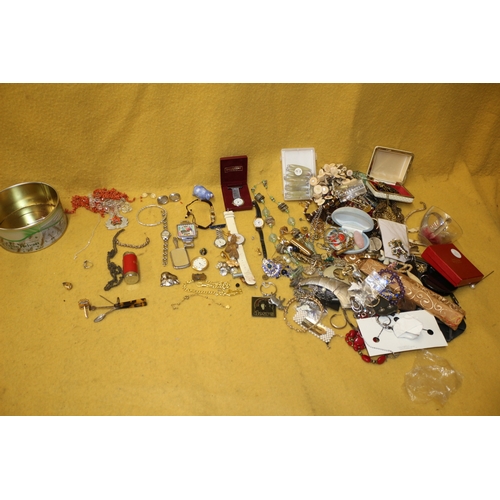 508 - Large Mixed Lot of Costume Jewellery, Watches and Other Interesting Items