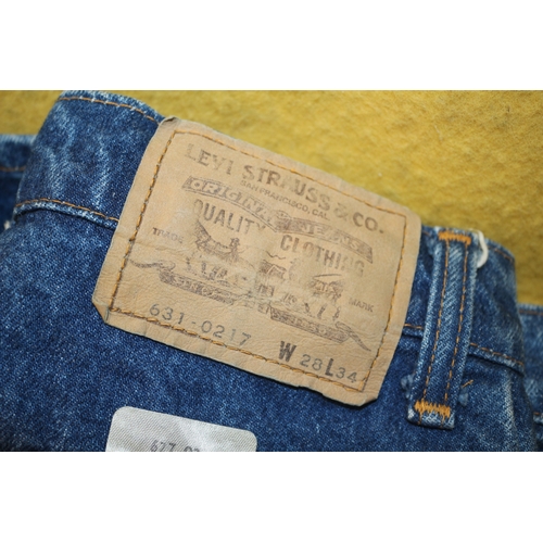 513 - Pair of Brand New Levi Strauss & Co Jeans - W28