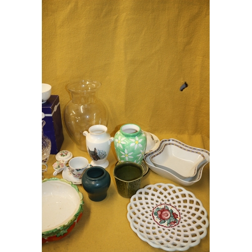 517 - Nice Selection of Chinaware