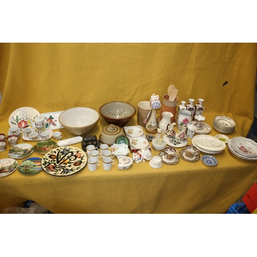 518 - Large Mixed Lot of Chinaware including Plates