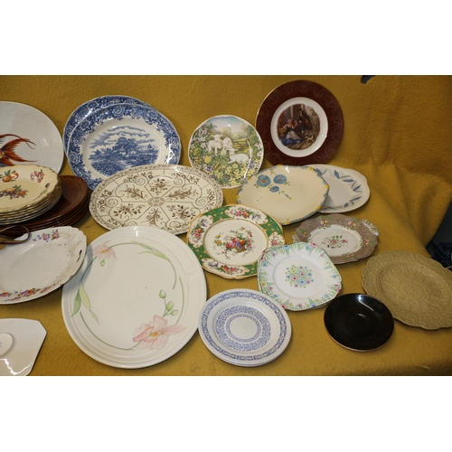 519 - Large Selection of Chinaware including Denby and Large Fish Dish