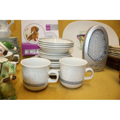 519 - Large Selection of Chinaware including Denby and Large Fish Dish