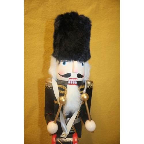 186 - XL Nutcracker, 52cm