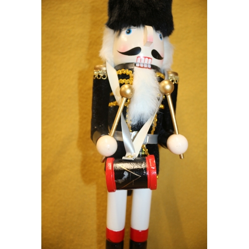 186 - XL Nutcracker, 52cm