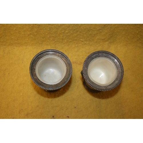 227 - x2 Viners of Sheffield Silver Plate Egg Cups, 7.5cm Tall