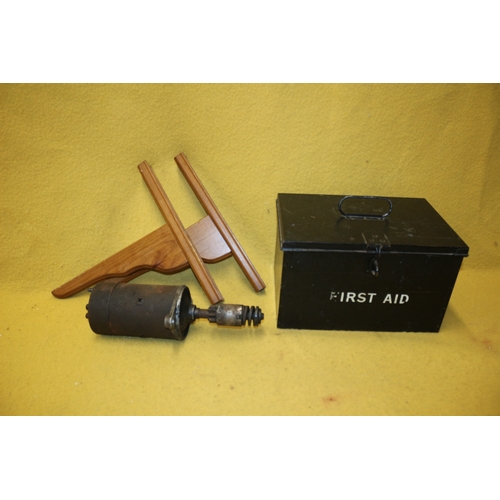 400 - Vintage Metal First Aid Box plus Starter motor?