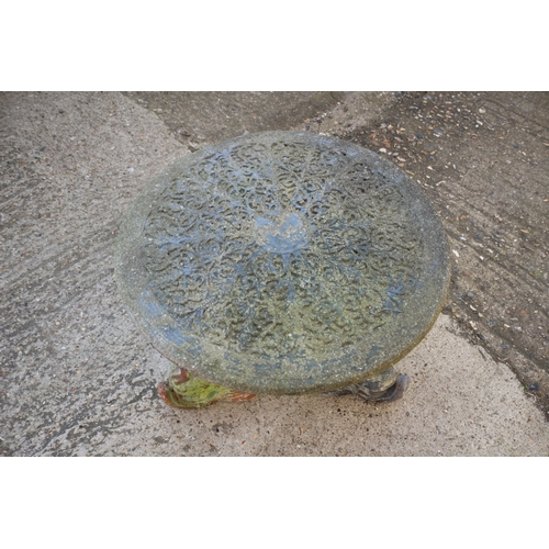 31 - Concrete Fish Leg Table, 1 Leg has an older repair,  66 cm diameter top