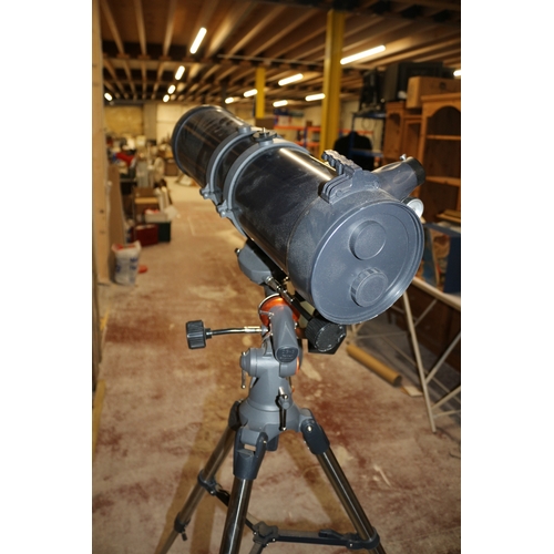 105 - Celestron Astromaster 130 Telescope with Extendable Legs , max 157 cm height