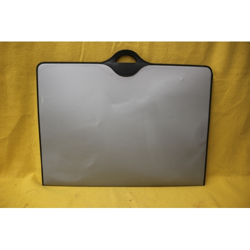 111 - Large Art Folder/Case, Size is 96 x 71 cm