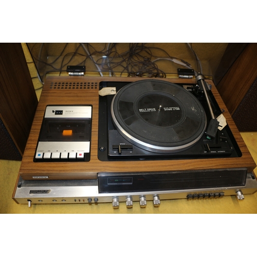 75 - Sony Deck and Speakers