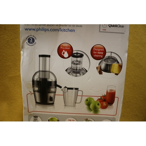 36 - Phillips Viva HR1864 700W juicer in box, untested