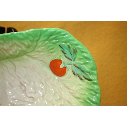 89 - Vintage Beswick Leaf Design Dish Number 338 - 27cm Wide