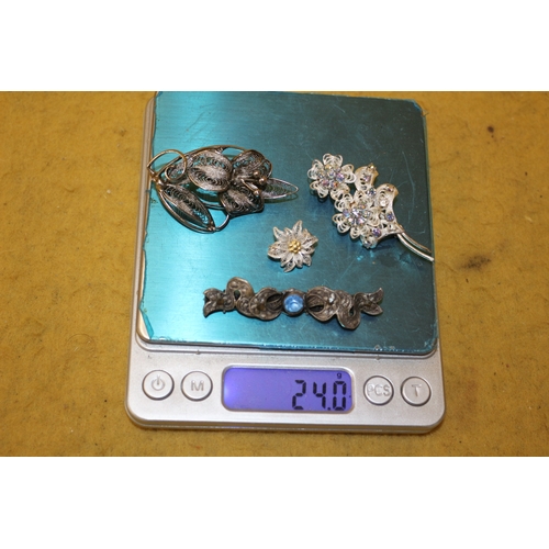 92 - Selection of Silver Filigree Brooches - 24g