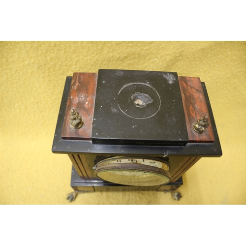 98 - Early 20th Century Marble Mantle Clock