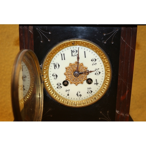 98 - Early 20th Century Marble Mantle Clock