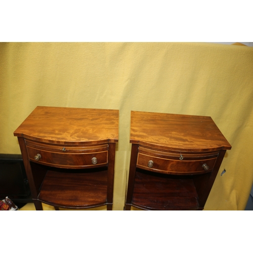 33 - Pair of Early/Mid 20th Century Mahogany and Satinwood Bedside Cabinets with Courtesy Pull Out Shelf.... 