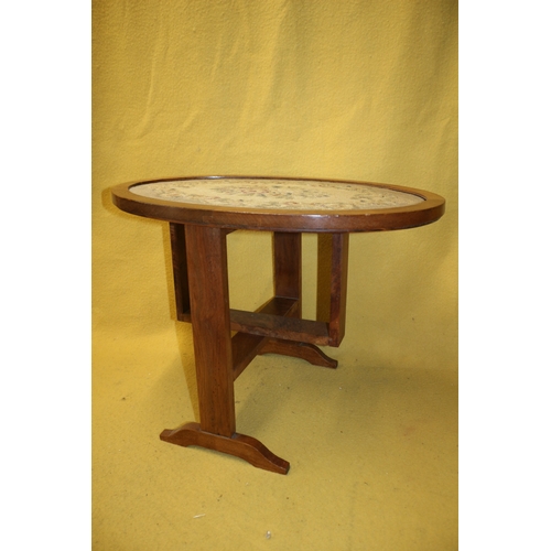 42 - Vintage Folding Snap Top Stitch work Top Table, 75cm Tall When Folded