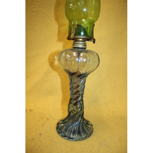 47 - Vintage Oil/Paraffin Lamp with Twist Stem, Green Glass flume, 46cm Tall