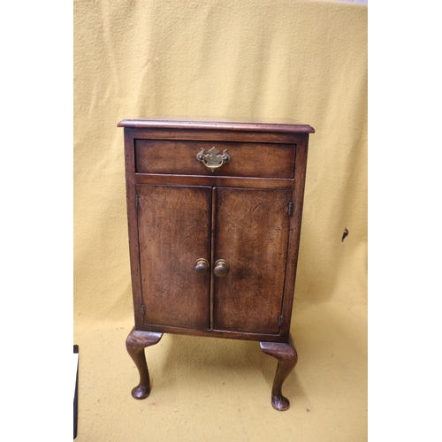 50 - Antique Small Vintage Pot Cabinet with Drawer in Walnut, 69.5cm tall