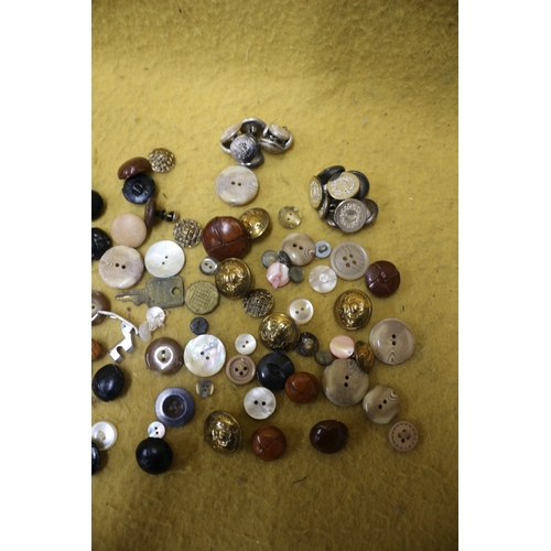 59 - Bundle of Vintage Buttons