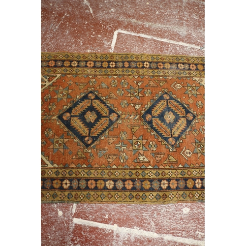 73 - Vintage Rug, 95 x 182cm