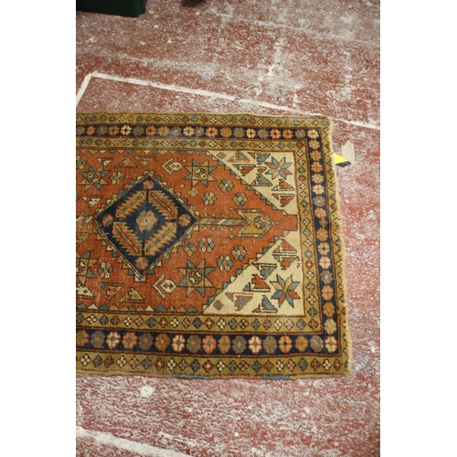 73 - Vintage Rug, 95 x 182cm