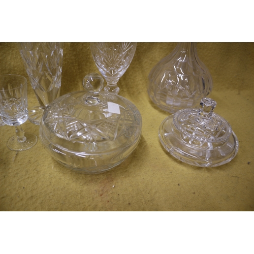 9 - Glassware and Crystal Items