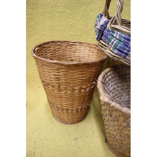 91 - 4x Vintage Wicker Baskets