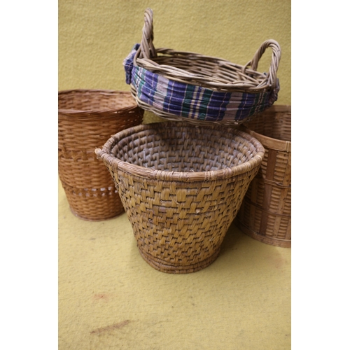 91 - 4x Vintage Wicker Baskets