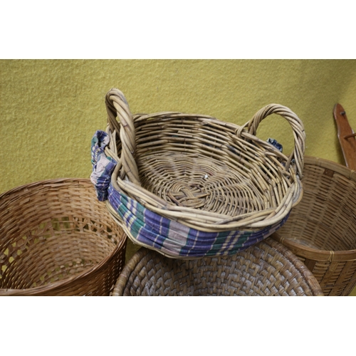 91 - 4x Vintage Wicker Baskets