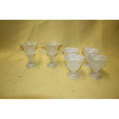 69 - 2 Frosted Flower Design Tea Light Holders plus Set of 4 Frosted Glass Flower Design Bowls