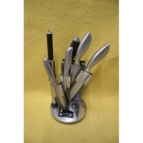 78 - Royal Line Set of 5 Switzerland Kitchen Knives plus Sharpener