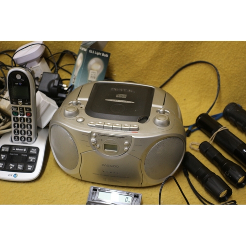 144 - Mixed Bundle of Electricals Including Mag Lite Torch etc