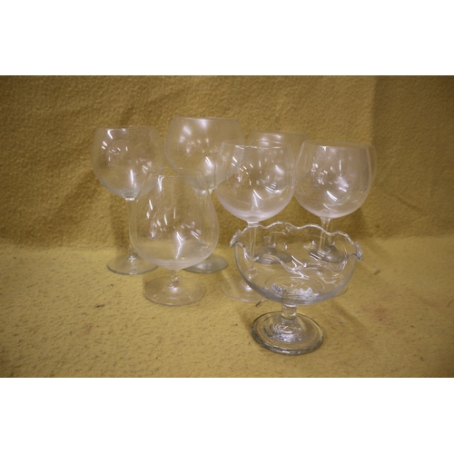 171 - Oversized wine crystal glasses, tallest 23cm