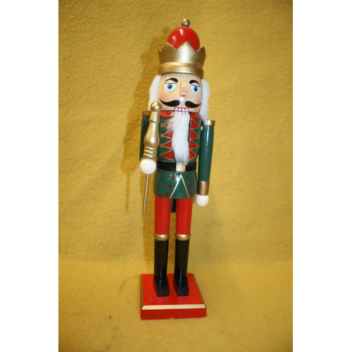 307 - Nutcracker, 38cm