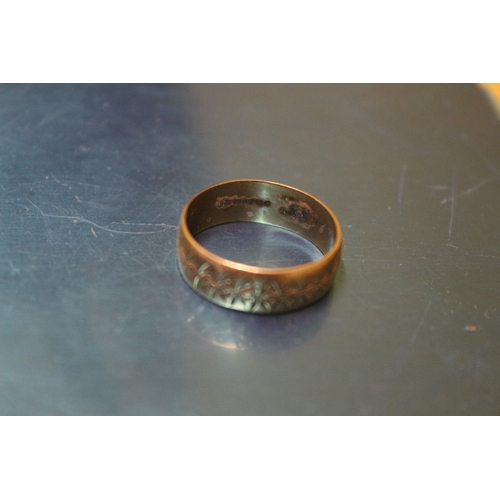 31 - Hallmarked 9ct 375 gold Ring, 3.7g Weight, Size R