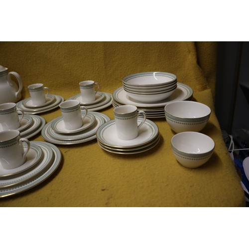 2 - Royal Doulton Berkshire TC1021 Part Set, 1964, 59 Pieces,