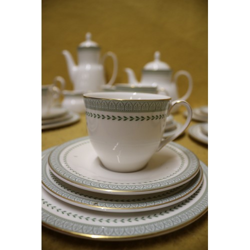 2 - Royal Doulton Berkshire TC1021 Part Set, 1964, 59 Pieces,