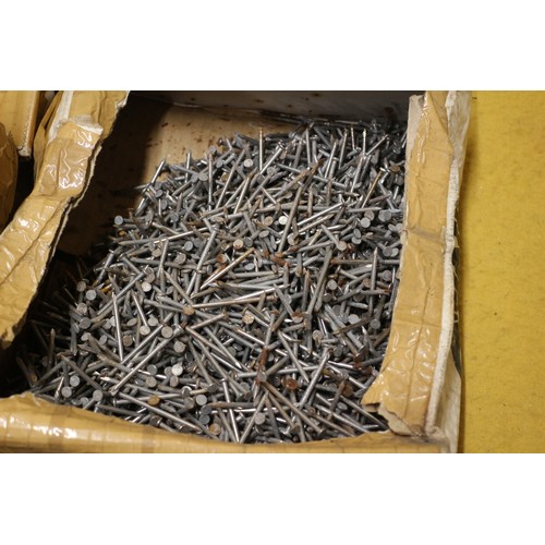 10 - 5x Boxes of 2.65 x 50 Round Head Nails, 20kg +