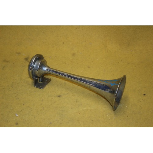 11 - Aged Chrome Boat Gas Air Horn, 25cm