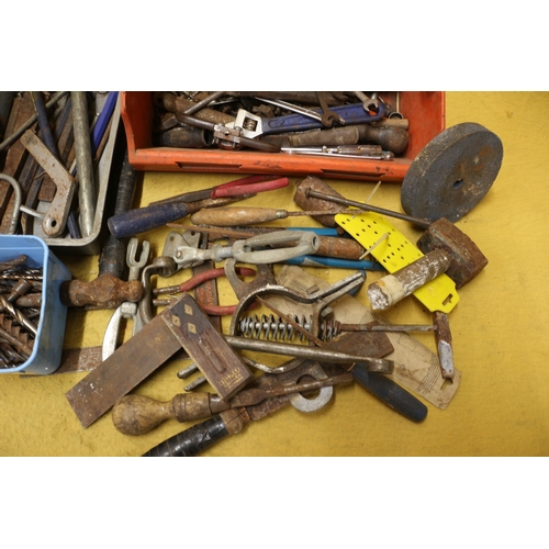 43 - Large Bundle of Tools, Including Drill Bits, Hammer, Screwdrivers etc