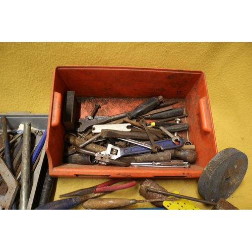 43 - Large Bundle of Tools, Including Drill Bits, Hammer, Screwdrivers etc