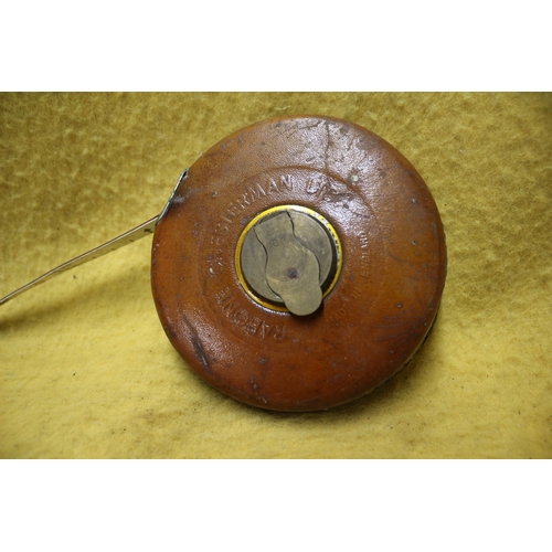 72 - Vintage Rabore Chesterman Ltd Leather Tape Measure, 10m