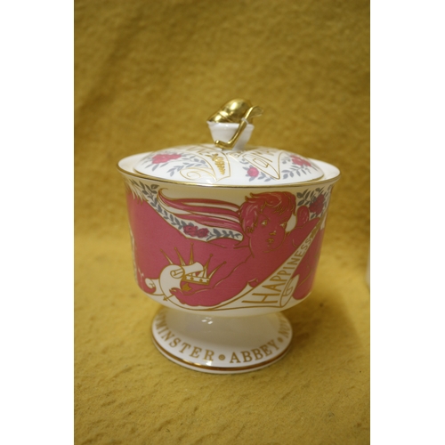 128 - Coalport Princess Anne & Mark Phillips Limited Edition, 260/1000 Commemorative Lidded Pot