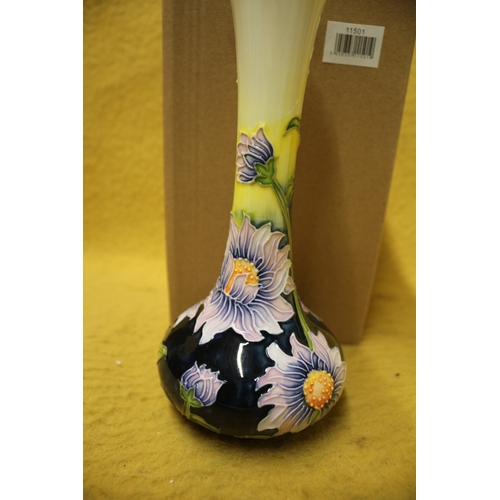 100 - Old Tupton Ware Lilac Daisy Deisgn Bud Vase, 20.5cm tall